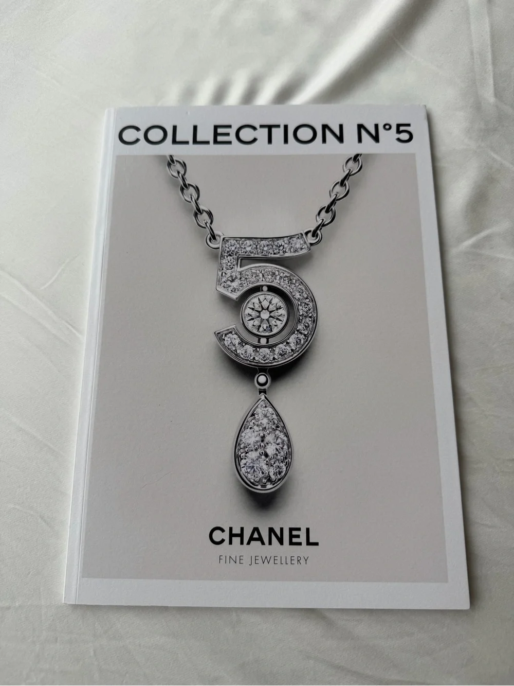 CHANEL Fine Jewelry Book